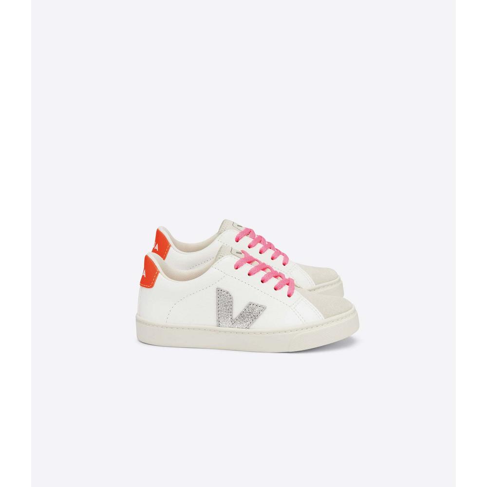 Veja ESPLAR LACES CHROMEFREE Tornacipő Gyerek White/Silver/Orange | HU 833SGL